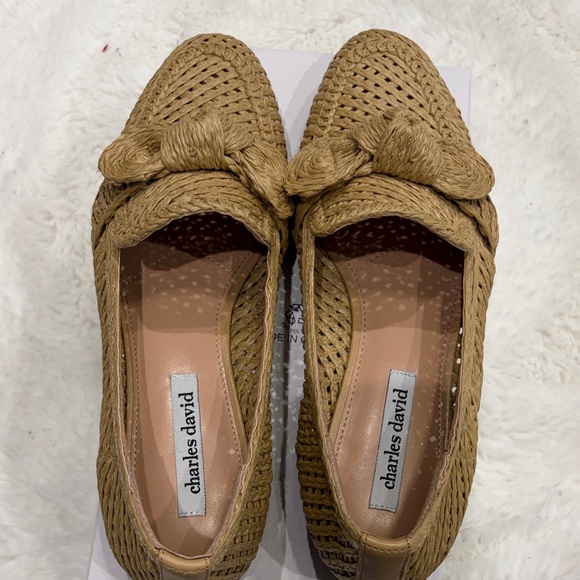 Charles David Women's Woven Brown Loafers,size 10. - Picture 7 of 17
